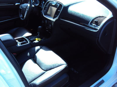 2012 Chrysler 300C  Base