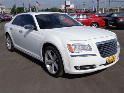 2011 Chrysler 300C  Base