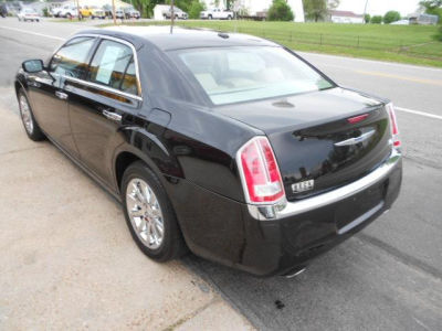 2011 Chrysler 300C  Base