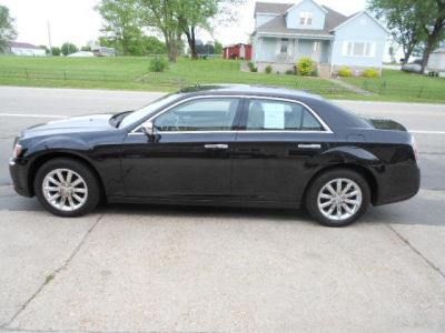 2011 Chrysler 300C  Base