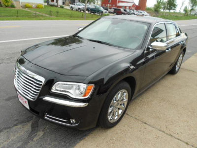 2011 Chrysler 300C  Base
