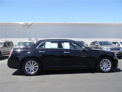 2012 Chrysler 300C  Base