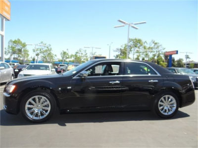 2012 Chrysler 300C  Base