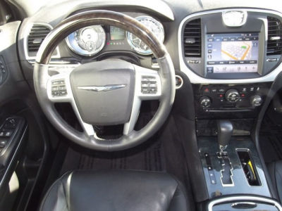 2011 Chrysler 300C
