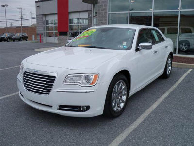 2012 Chrysler 300C  Base