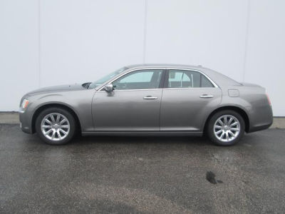 2012 Chrysler 300C  Base