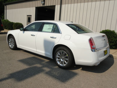 2011 Chrysler 300C  Base