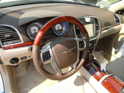 2011 Chrysler 300C  Base