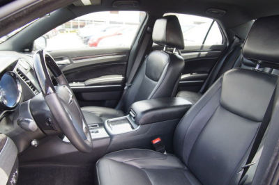 2012 Chrysler 300C  Base