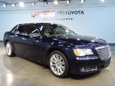 2011 Chrysler 300C  Base