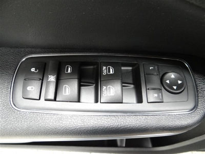 2013 Chrysler 300C  Base