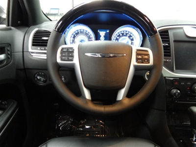 2013 Chrysler 300C  Base