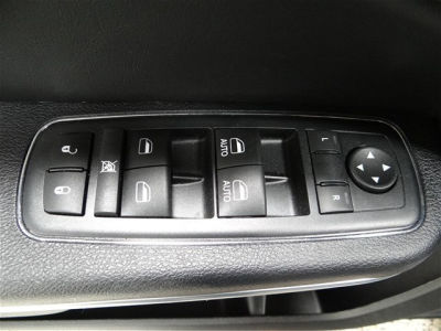 2013 Chrysler 300C  Base
