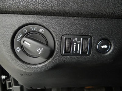 2013 Chrysler 300C  Base