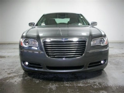 2011 Chrysler 300C  Base