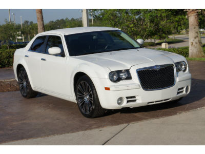 2010 Chrysler 300C  300S