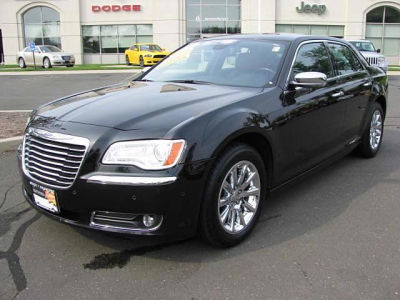 2011 Chrysler 300C  Base
