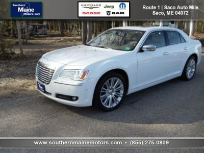 2011 Chrysler 300C  Base