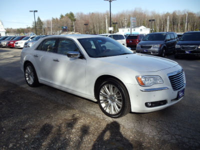 2011 Chrysler 300C  Base