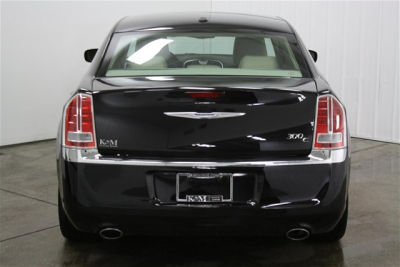 2011 Chrysler 300C