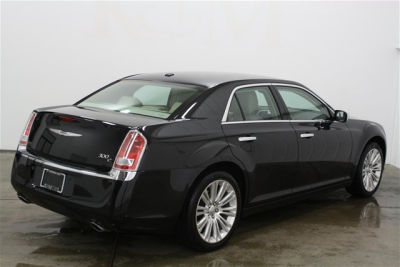 2011 Chrysler 300C