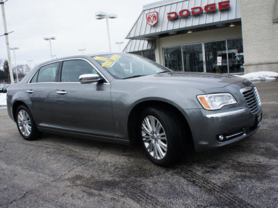 2011 Chrysler 300C  Base