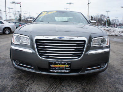 2011 Chrysler 300C  Base
