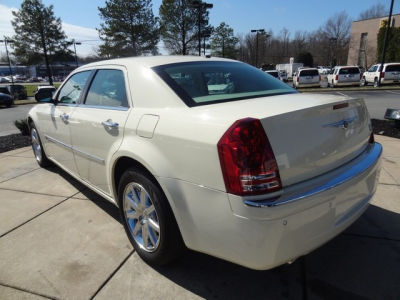 2010 Chrysler 300C
