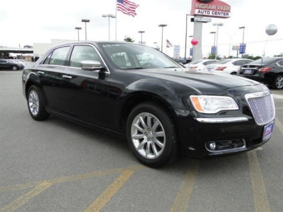 2011 Chrysler 300C  Base