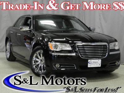 2013 Chrysler 300C  Base