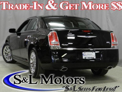 2013 Chrysler 300C  Base