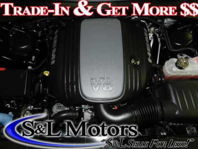2013 Chrysler 300C  Base