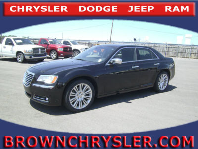 2011 Chrysler 300C  Base