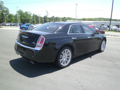 2011 Chrysler 300C  Base