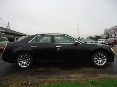 2012 Chrysler 300C  Base