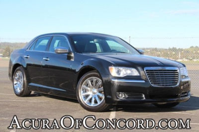 2012 Chrysler 300C  Base