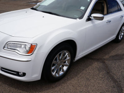 2011 Chrysler 300C  Base
