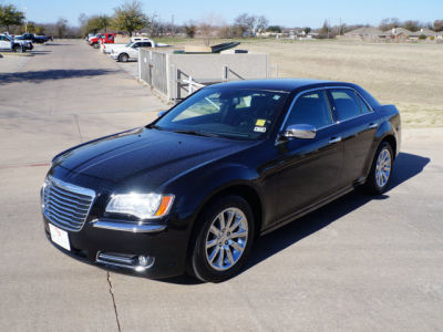 2012 Chrysler 300C  Base