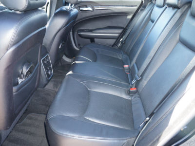 2012 Chrysler 300C  Base