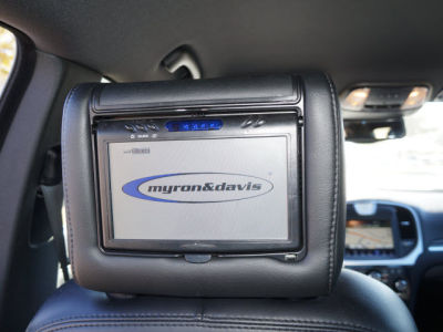 2012 Chrysler 300C  Base