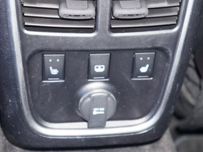 2012 Chrysler 300C  Base