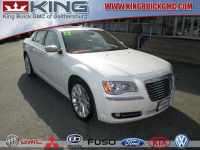 2012 Chrysler 300C  Base