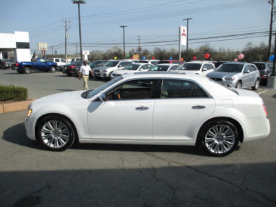2012 Chrysler 300C  Base