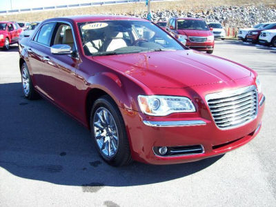 2011 Chrysler 300C  Base