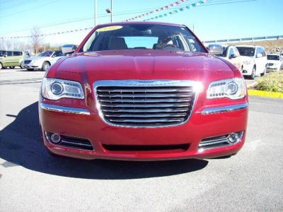2011 Chrysler 300C  Base