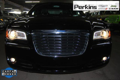 2012 Chrysler 300C  Base