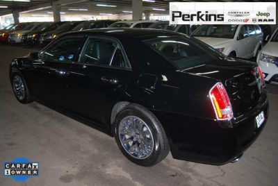 2012 Chrysler 300C  Base