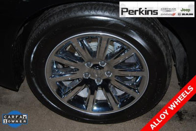 2012 Chrysler 300C  Base