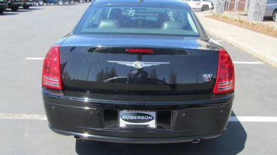 2010 Chrysler 300C  300S