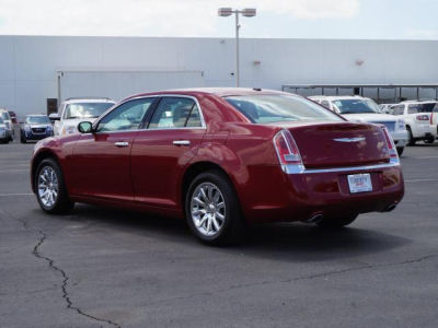 2011 Chrysler 300C  Base